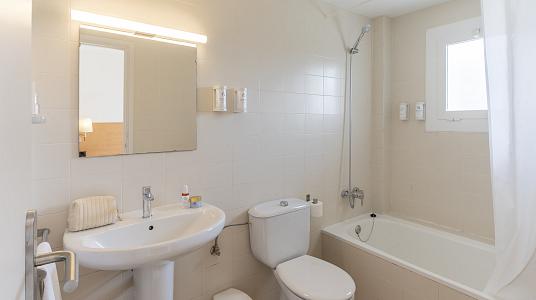Standard double room