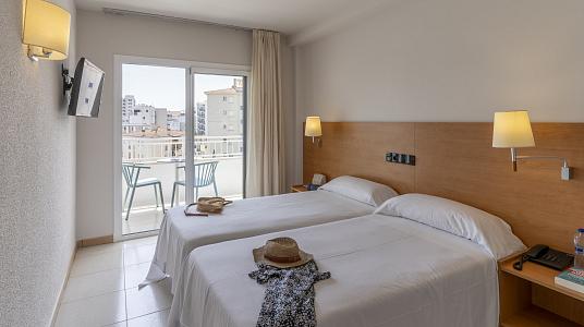 Standard double room