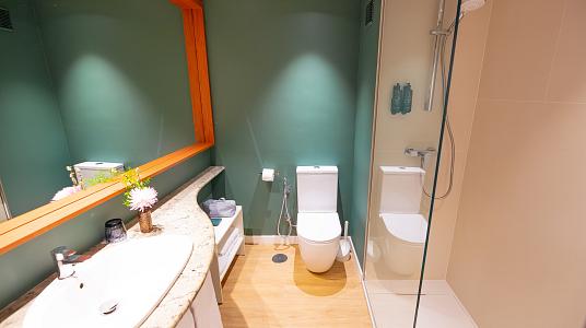 Chambre communicante latérale (3 adultes + 1 enfant)