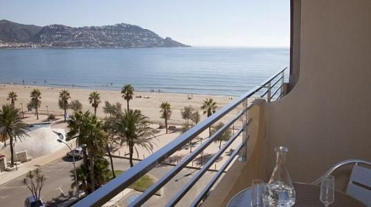 Chambre familiale latérale (4 adultes)