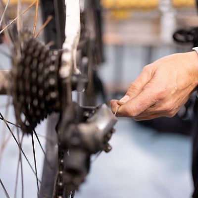 Exclusive services for cyclists