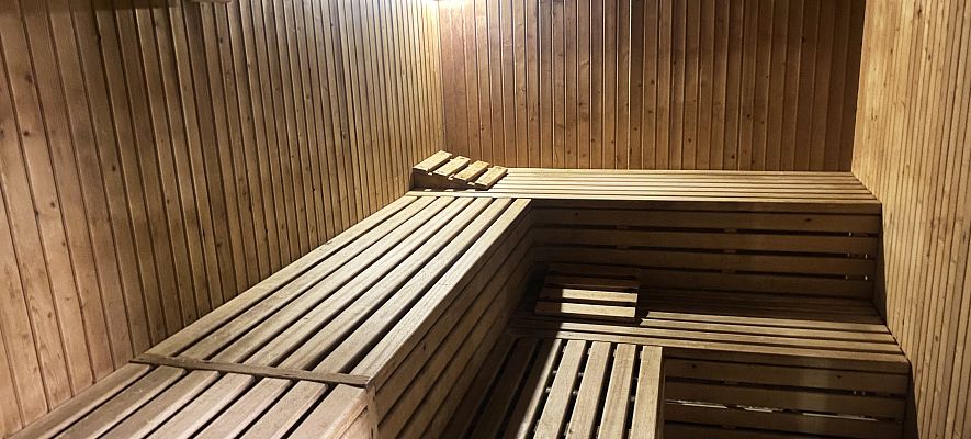 Dry sauna