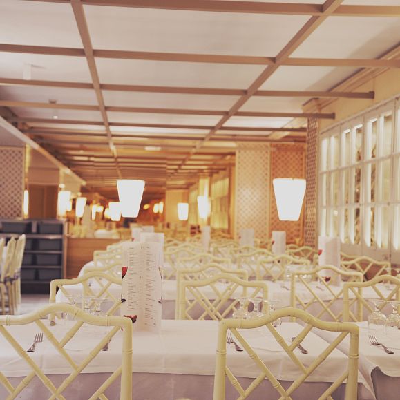 Private dining rooms