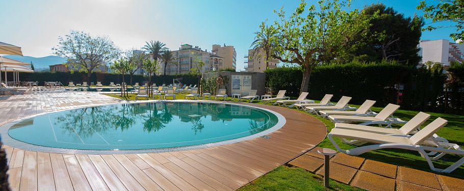 El teu resort familiar amb piscina i animació a Roses