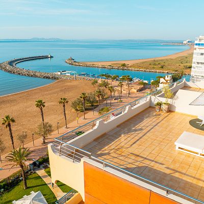 Hotel with sea views