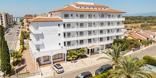 Prestige Bay Hotel