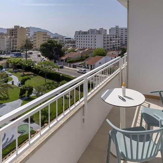 Un hotel acollidor per unes vacances de platja a bon preu